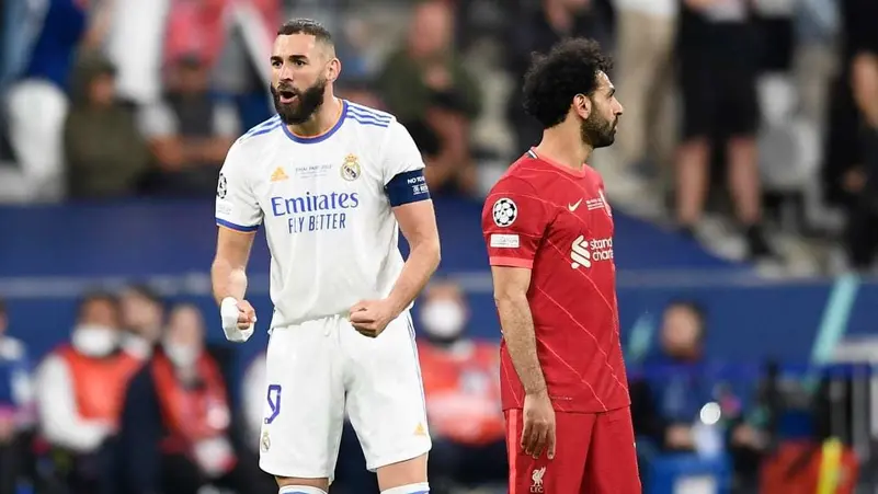 أسطورة ليفربول: ميسي وبنزيمة سيؤثران على مستقبل صلاح