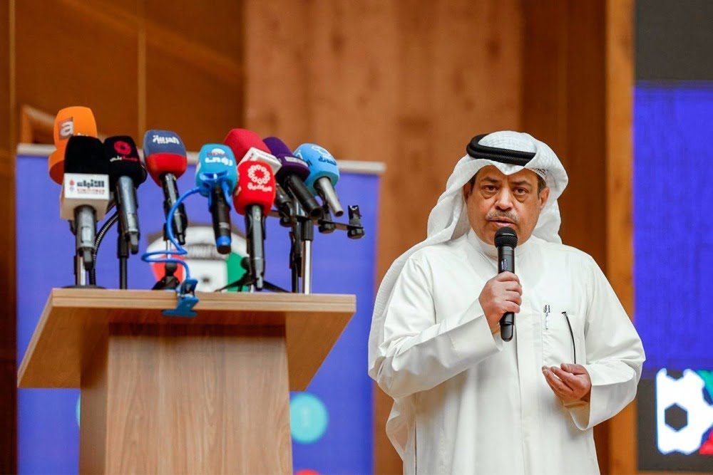 الكويت.. حجز رئيس اتحاد الكرة ونائبه بسبب مباراة العراق